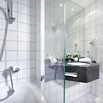 Sachsenpark-hotel Hotel 4*