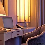 Sachsenpark-hotel 4*