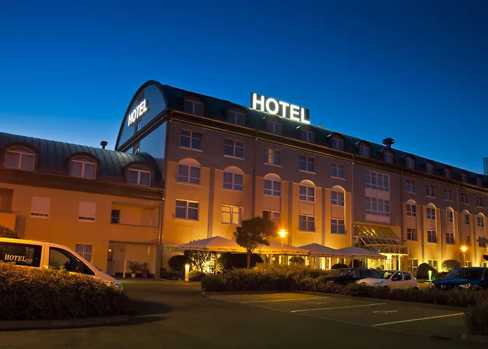 Sachsenpark-hotel Hotel 4*