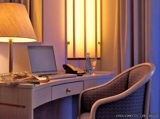 Sachsenpark-hotel 4*